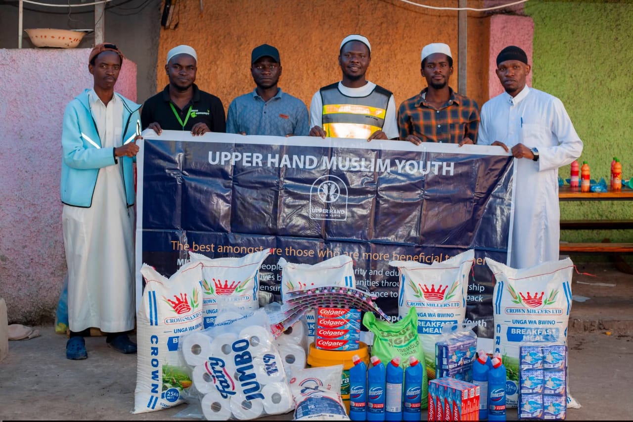 Volunteers distributing supplies to families
